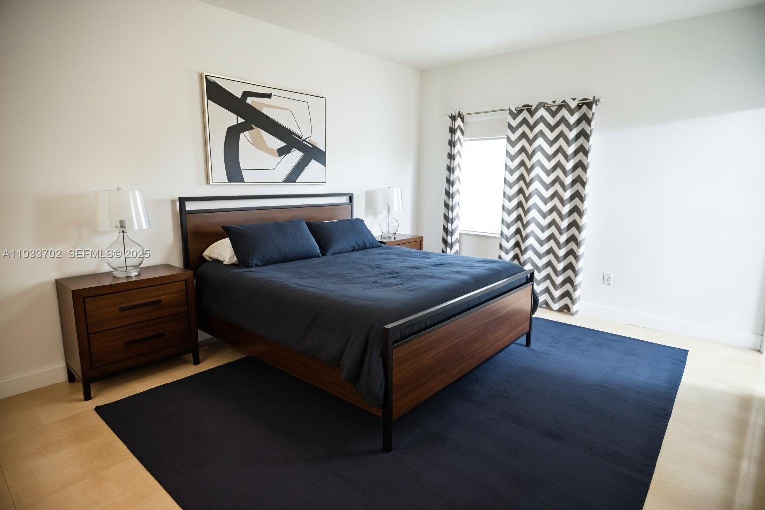 AVENTURA MARINA CONDO NUM - Residential