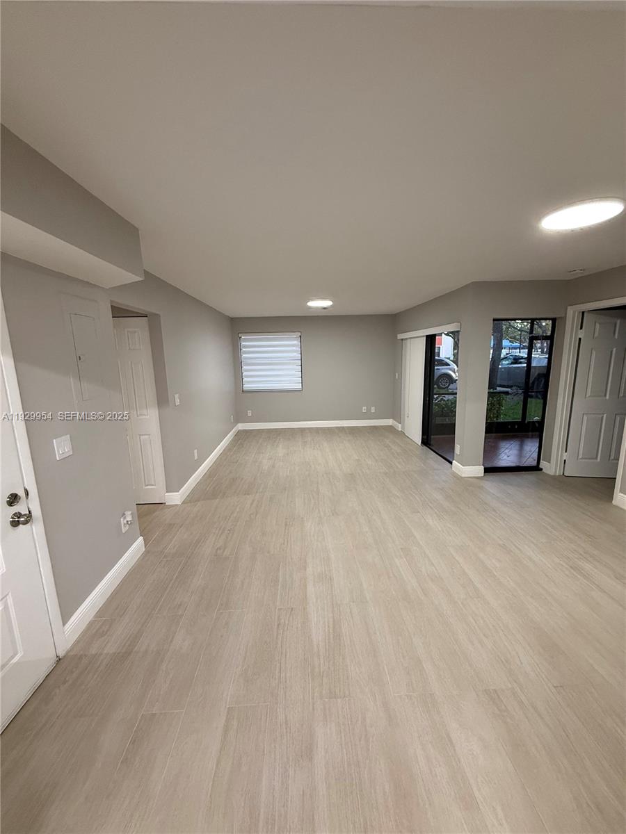 PIERPOINTE FIVE CONDO I - Residential Lease