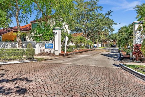 Single Family Residence in Hollywood FL 3990 Hyde Park Cir 52.jpg