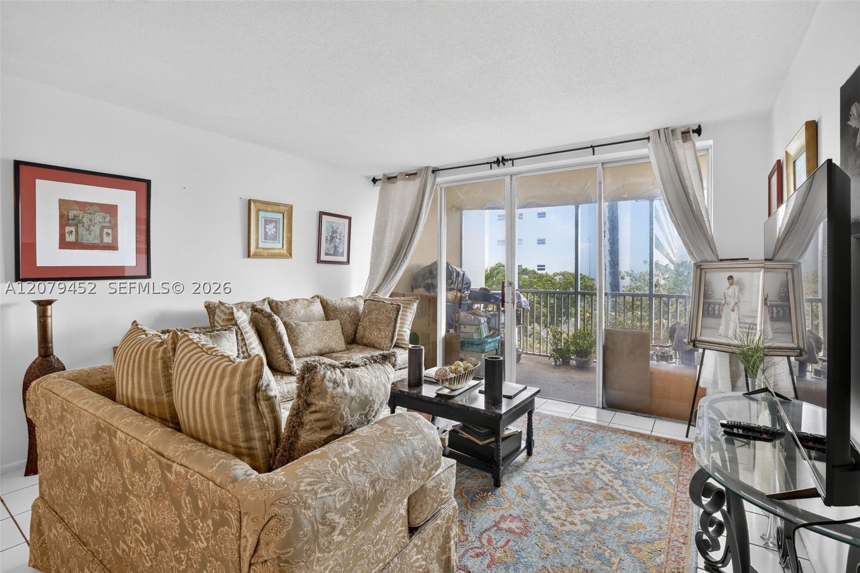 1770 NE 191st St 401-1