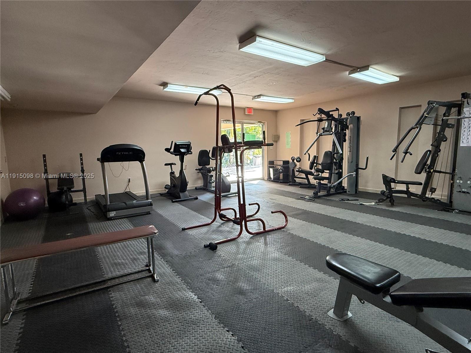 FIFTH HORIZONS CONDO - Residential