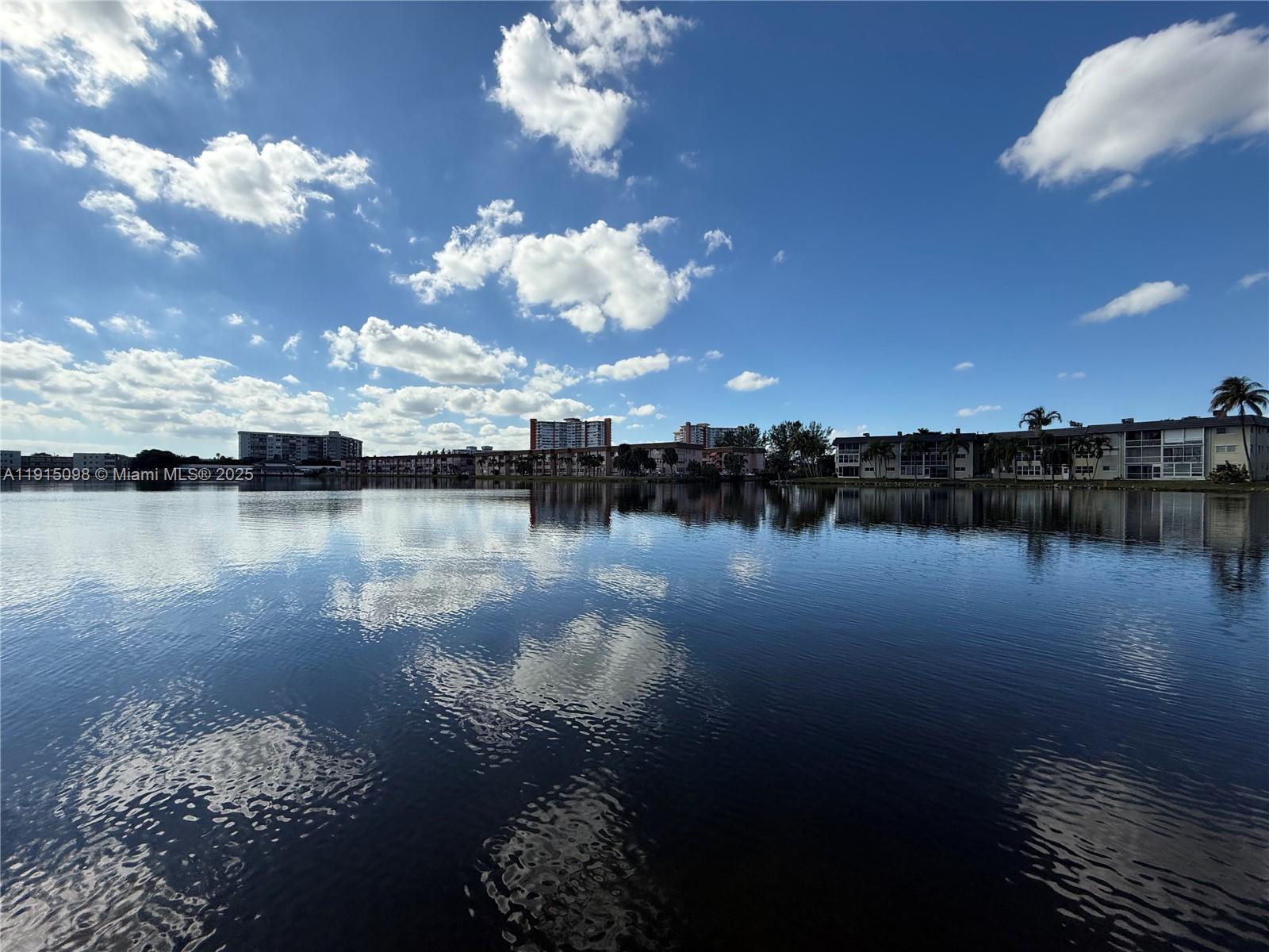 FIFTH HORIZONS CONDO - Residential