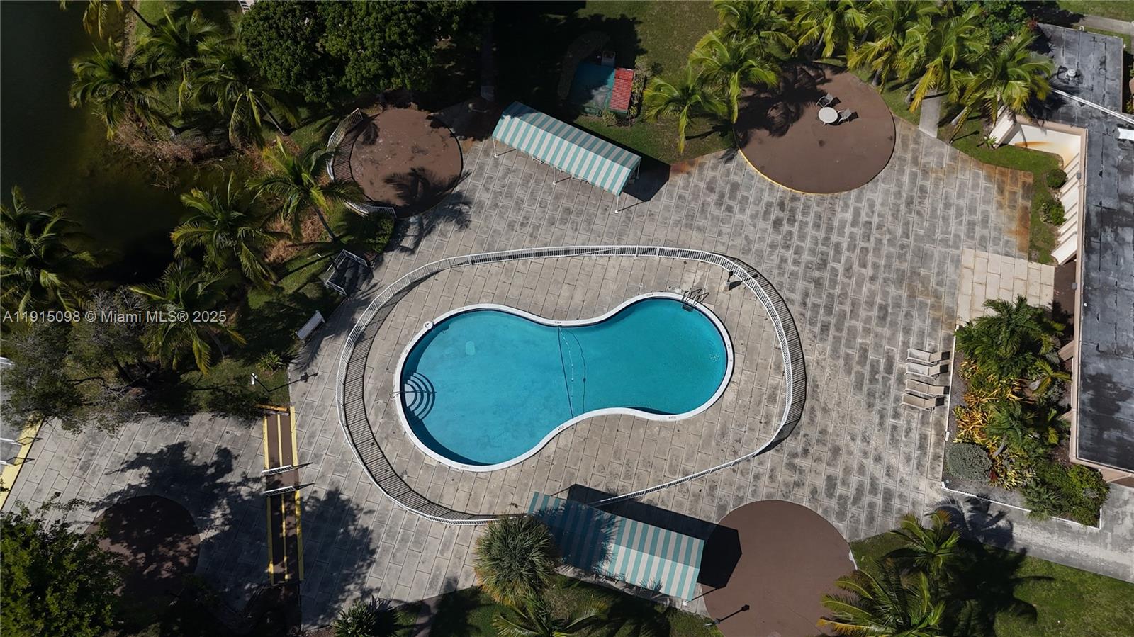 FIFTH HORIZONS CONDO - Residential