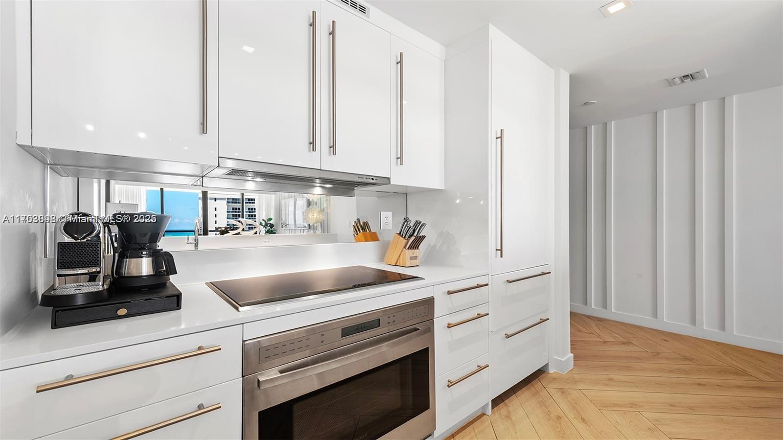 2201 COLLINS AVE CONDO - Residential