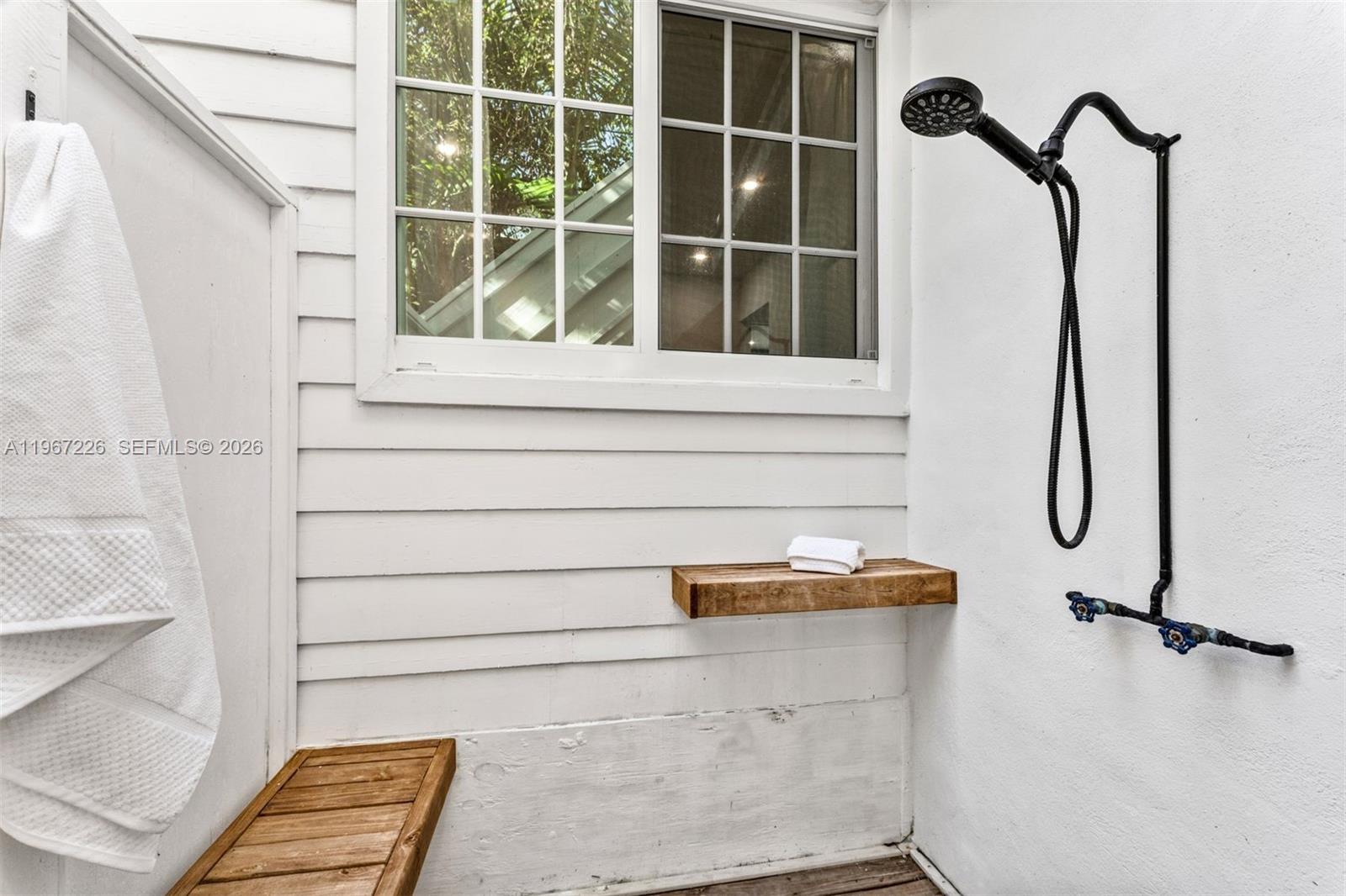 PARK MANOR - Residential