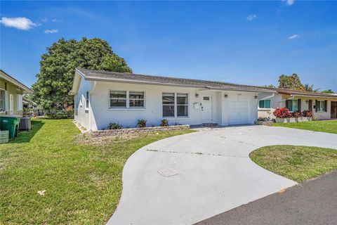 Photo of 6001 NW 66th Ter, Tamarac, FL 33321 (MLS # A11786960)