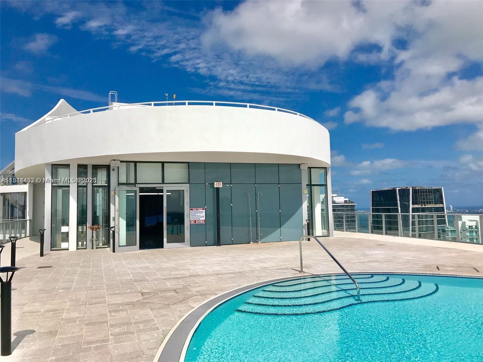 PARAMOUNT MIAMI WORLDCENT - Residential