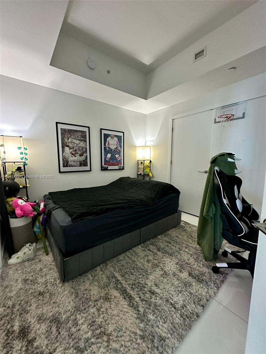 PARAMOUNT MIAMI WORLDCENT - Residential