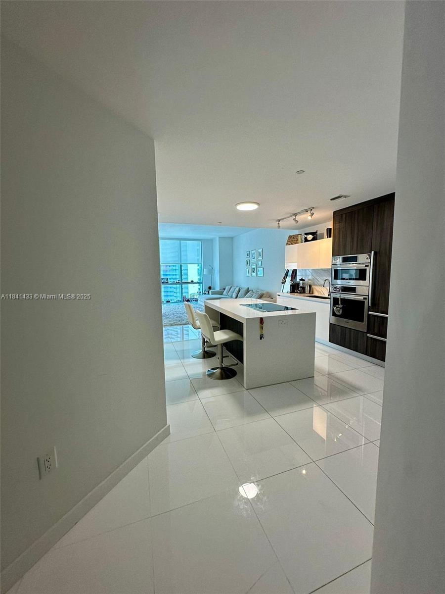 PARAMOUNT MIAMI WORLDCENT - Residential