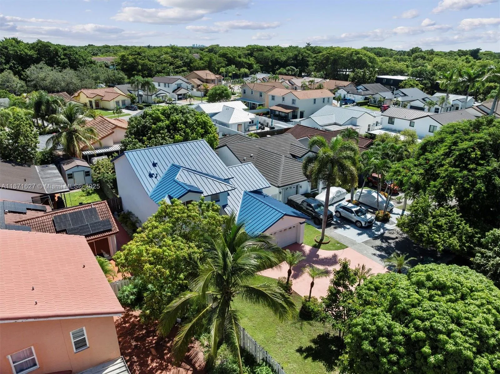 Miami, Florida 33186, United States, 4 Bedrooms Bedrooms, ,3 BathroomsBathrooms,Residential,Active,204585