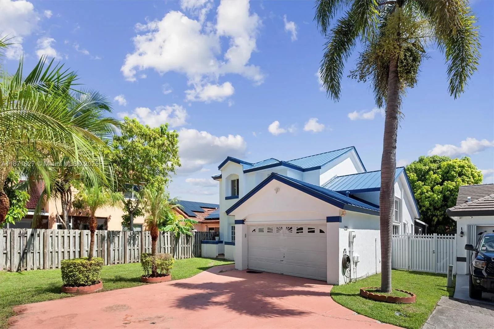 Miami, Florida 33186, United States, 4 Bedrooms Bedrooms, ,3 BathroomsBathrooms,Residential,Active,204585