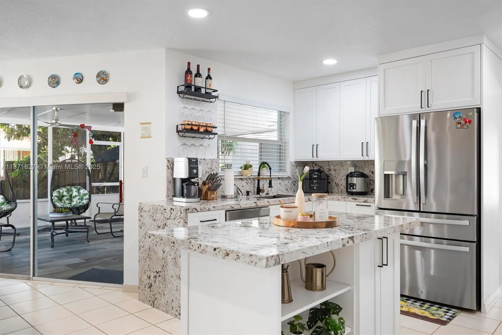 Miami, Florida 33186, United States, 4 Bedrooms Bedrooms, ,3 BathroomsBathrooms,Residential,Active,204585