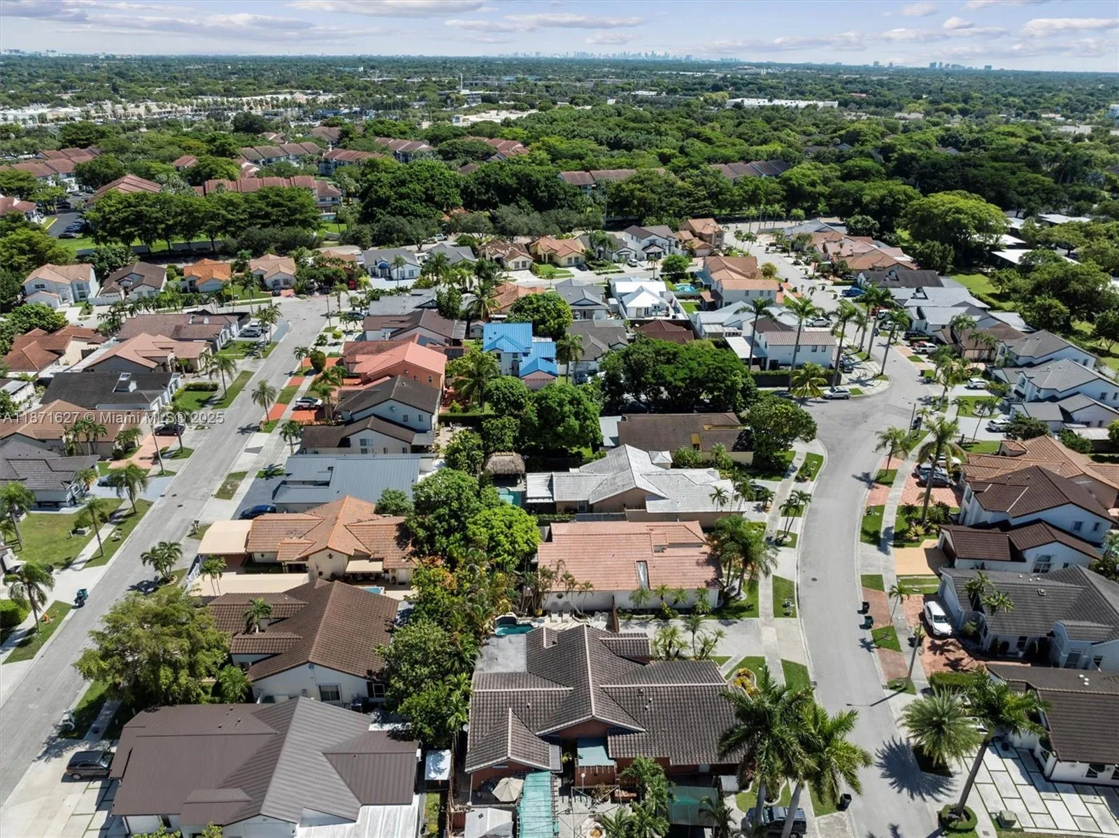 Miami, Florida 33186, United States, 4 Bedrooms Bedrooms, ,3 BathroomsBathrooms,Residential,Active,204585