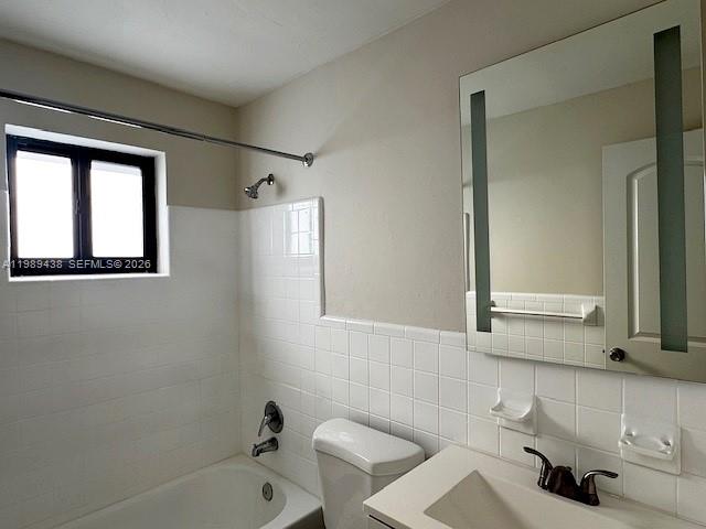 FLA FRUIT LAND CO SUB - Residential Lease