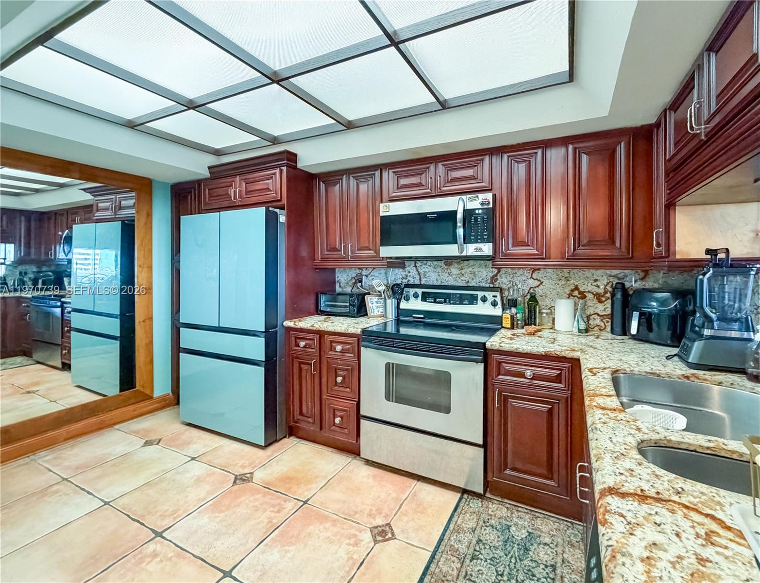 BRICKELL KEY ONE CONDO - Residential