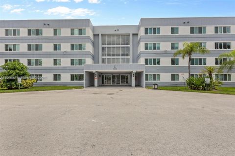 14840 Naranja Lakes Blvd C1J Homestead FL 33032