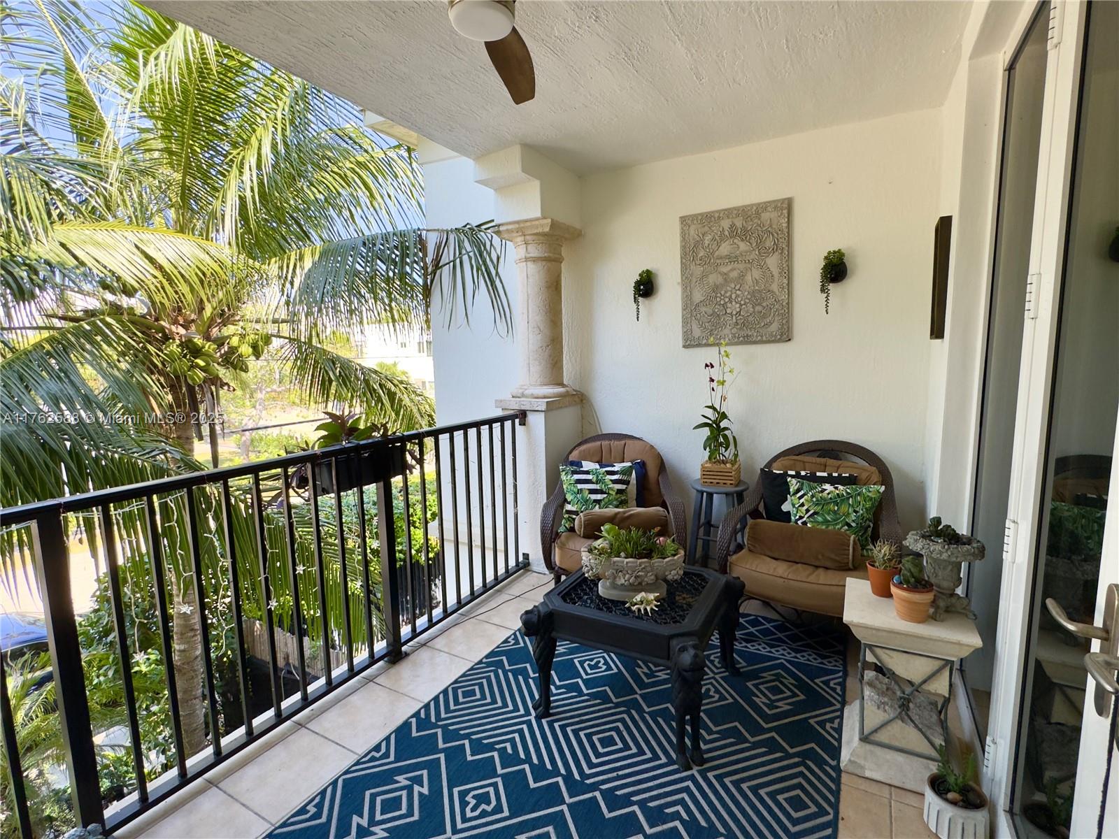 Property for Sale at 1616 Ne 9th St, Fort Lauderdale, Broward County, Florida - Bedrooms: 4 
Bathrooms: 4  - $797,000