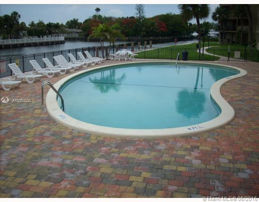 YACHT CLUB CONDO (THE) - Residential Lease
