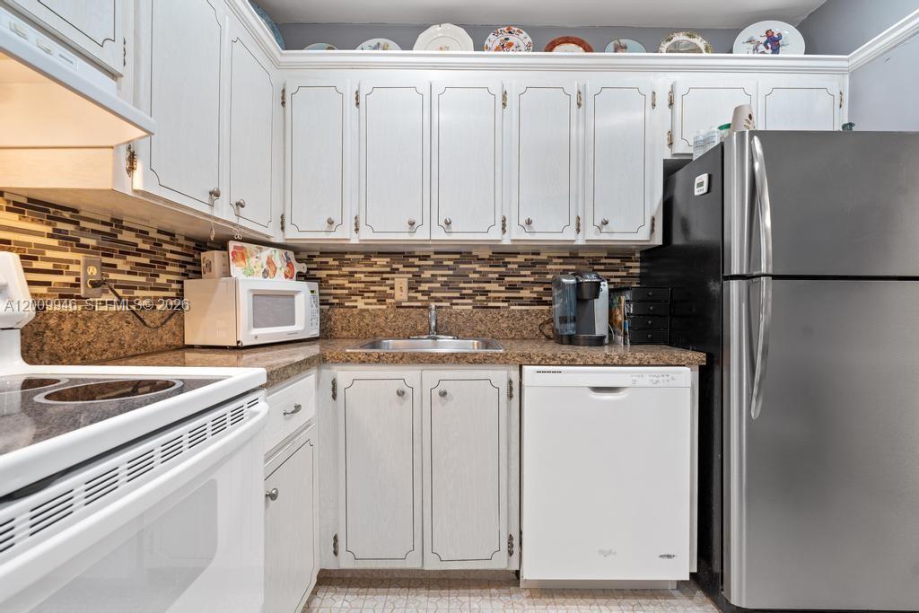 VIRGINIAN APARTMENTS - Residential