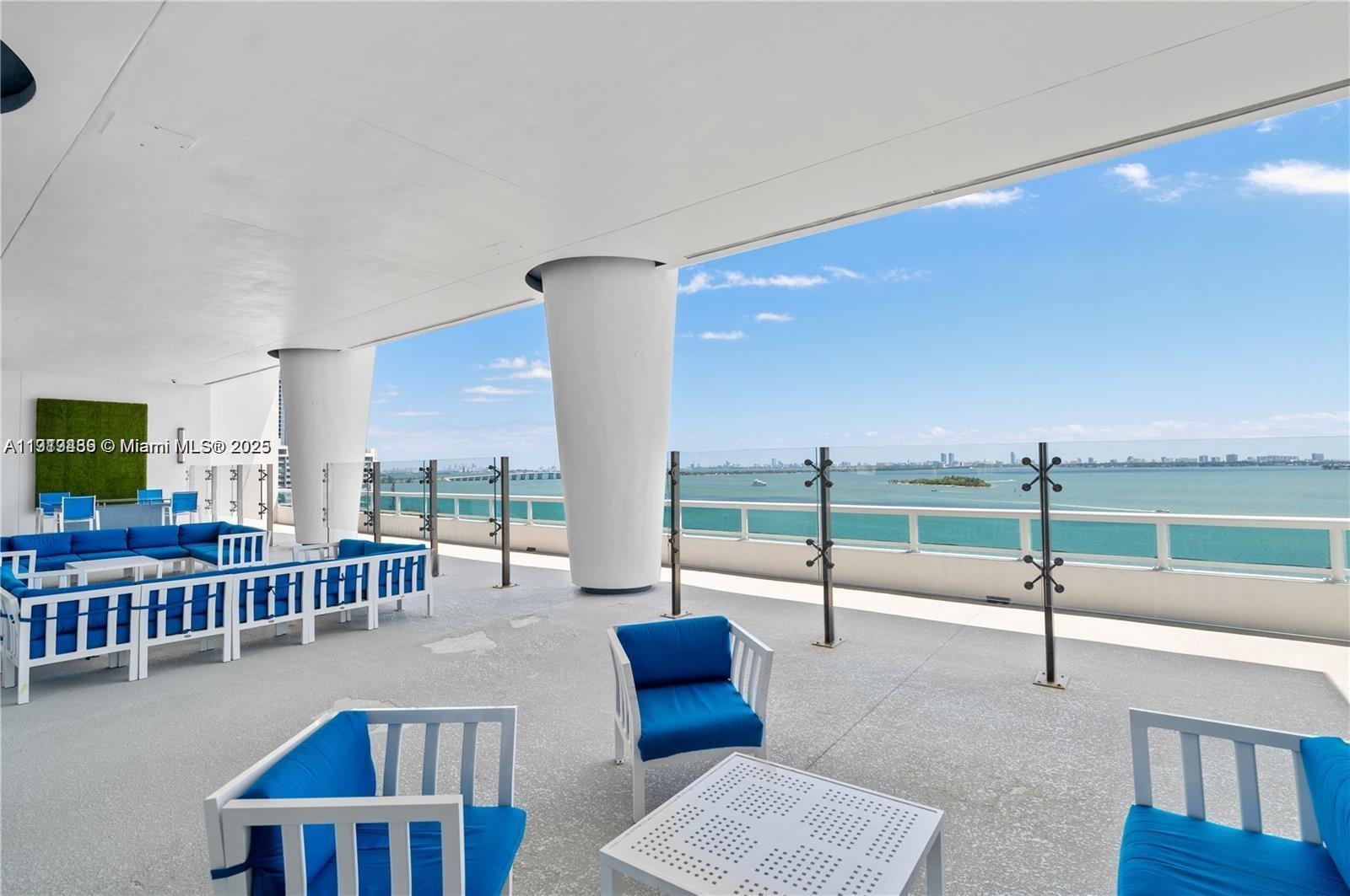 1800 CLUB CONDO - Residential