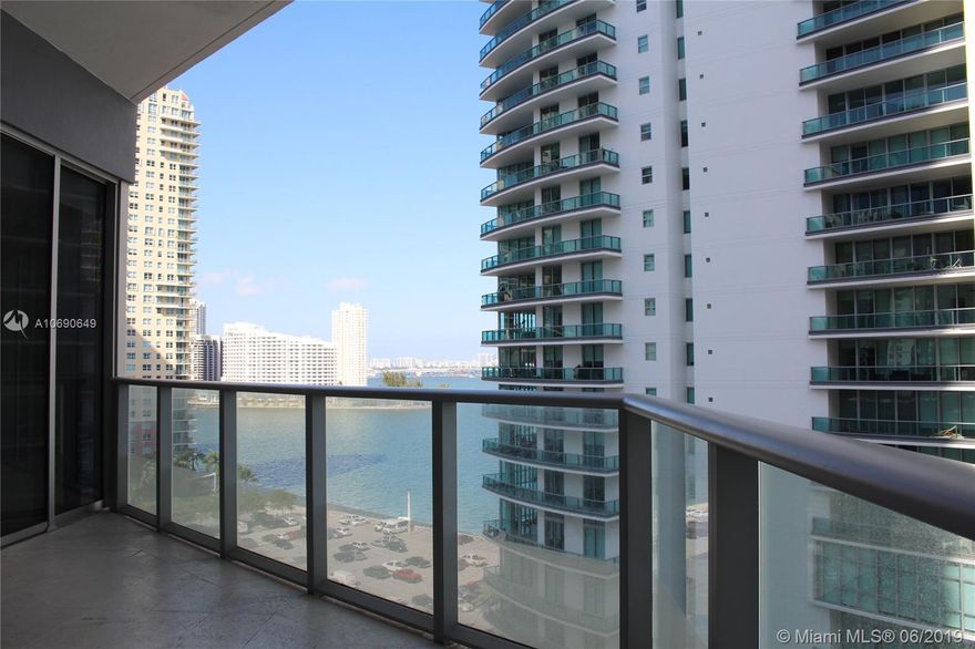 Make the ultimate Miami lifestyle yours with this stunning 1bed/1 bath corner unit at BrickellHouse. The fully open&#xD;&#xA;exhibition kitchen seamlessly connects living, dining and entertaining space to take full advantage of the units 810 sq ft, commanding city and water views and the balcony. The open master suite also connects to the balcony with floor to-ceiling glass doors. Contemporary porcelain floors are included throughout the residence, as are marbled Italian cabinets and white stone counter tops. Basic Cable and internet are included.