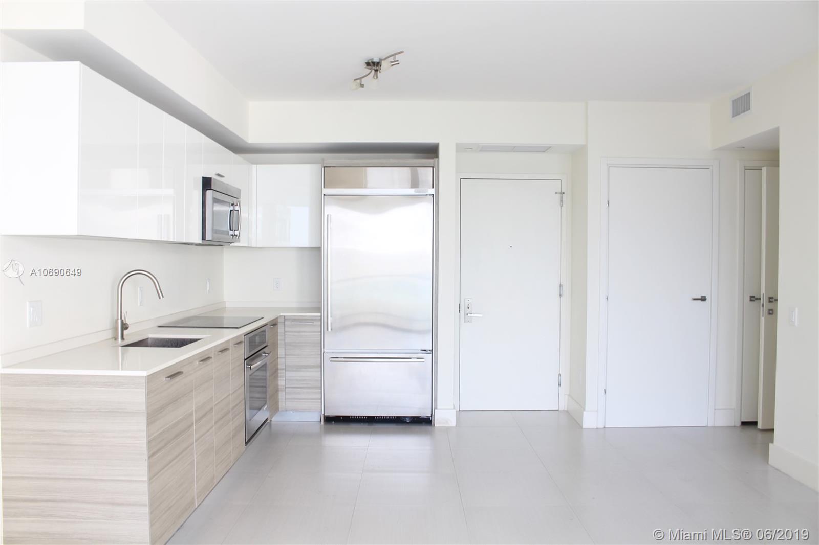 BRICKELLHOUSE - Residential Lease