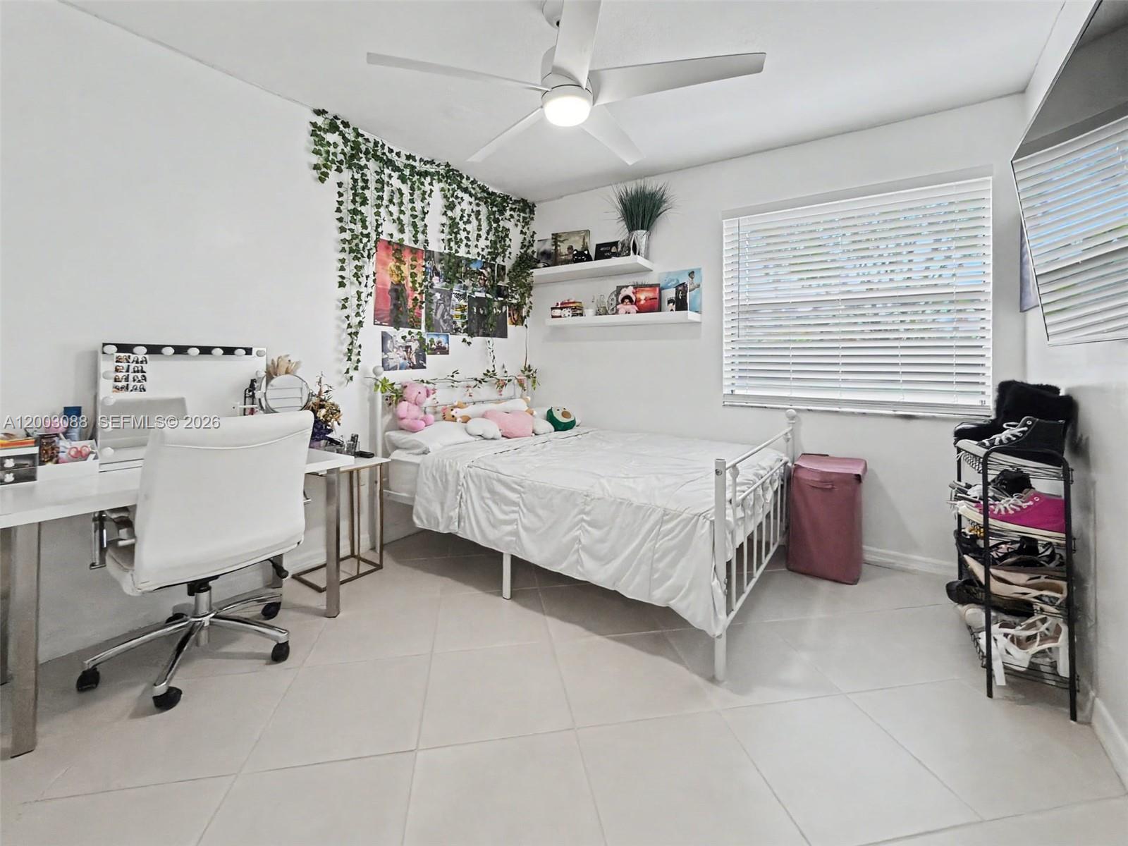 DEERWOOD TOWNHOMES - Residential