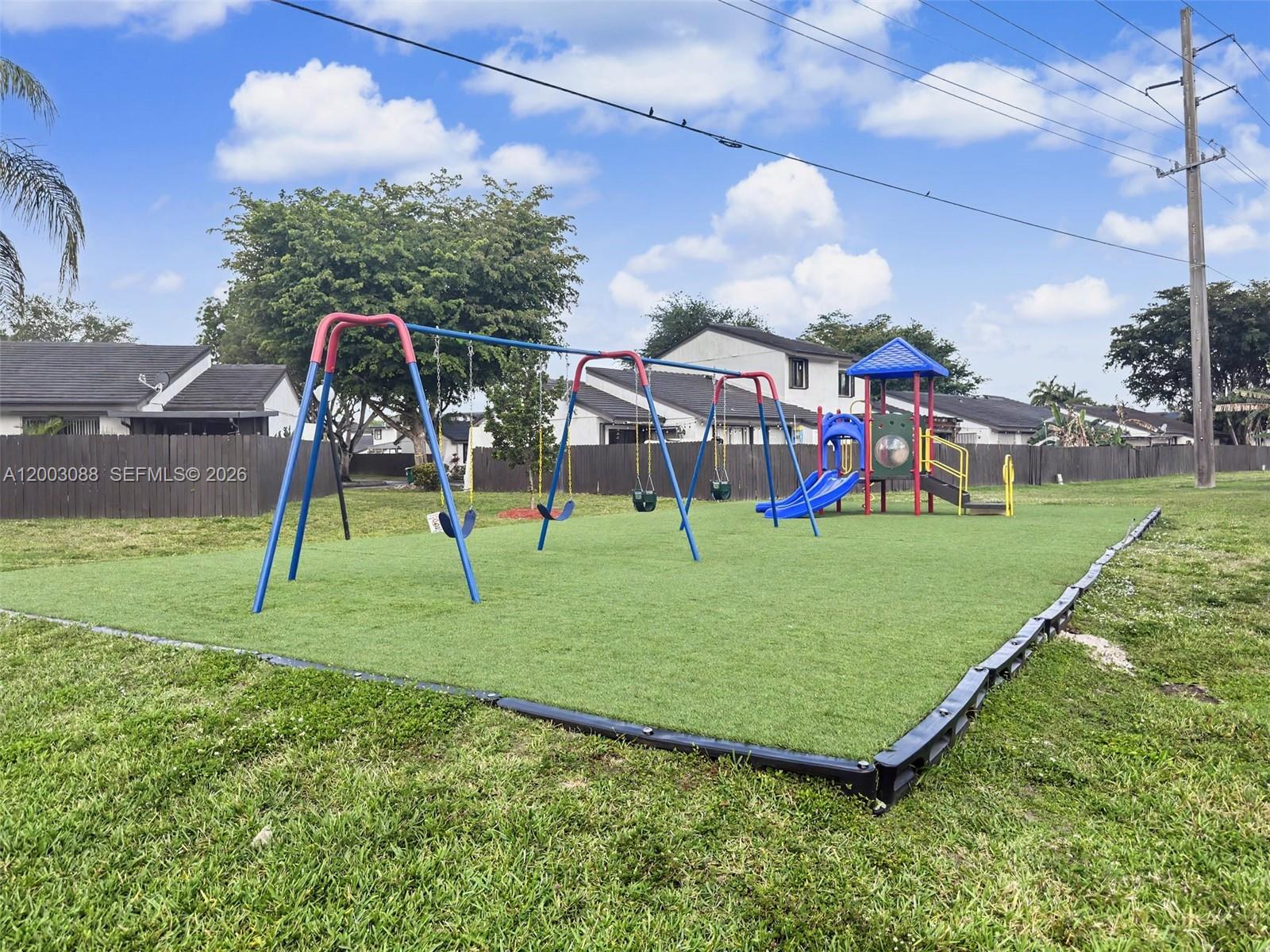 DEERWOOD TOWNHOMES - Residential