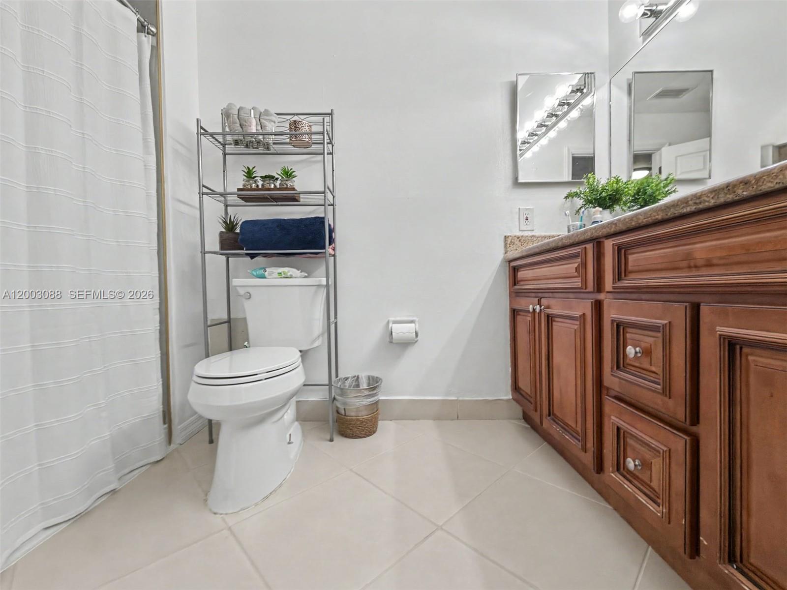 DEERWOOD TOWNHOMES - Residential