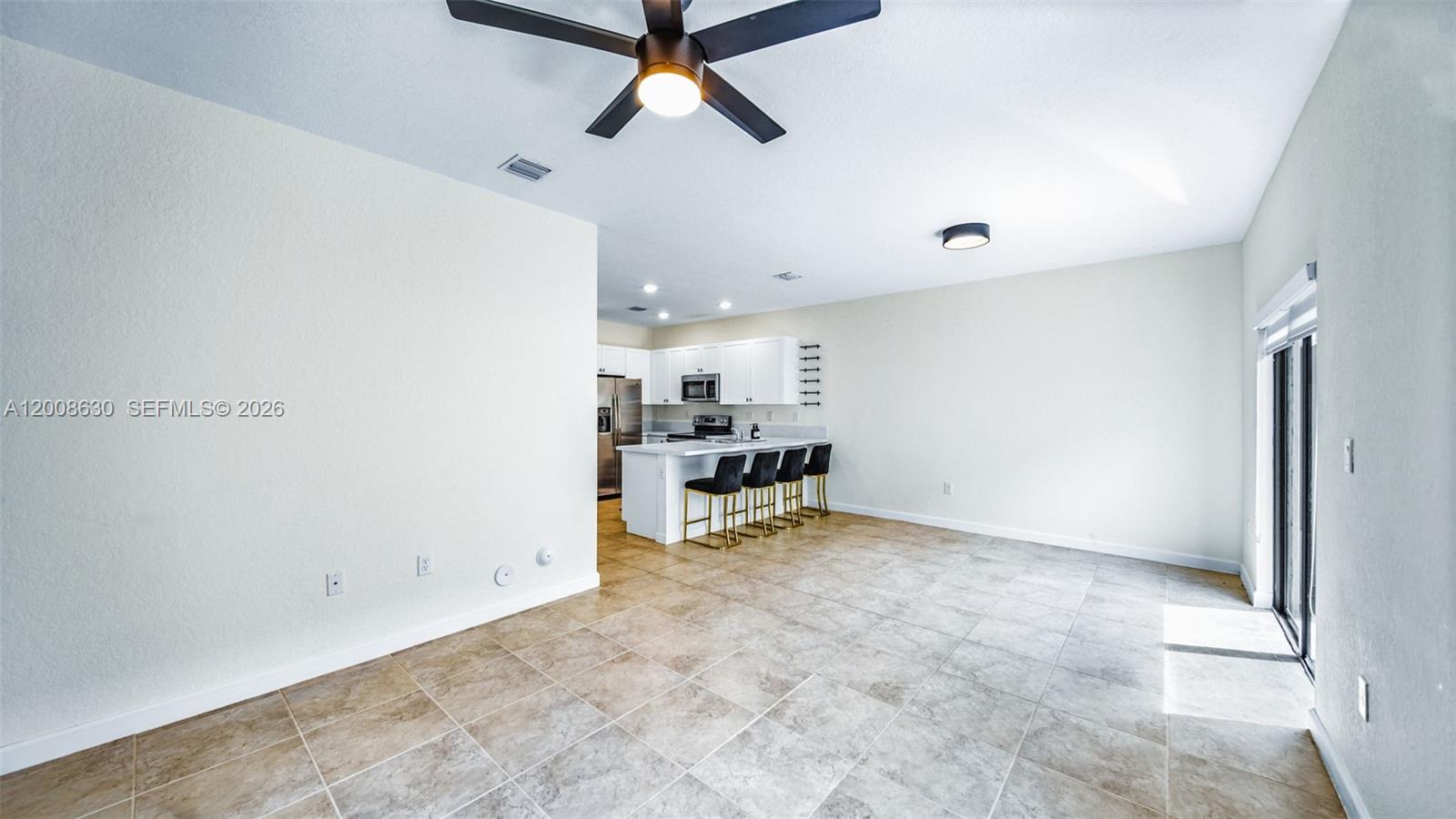 BAYWINDS OF DOMINICA AND - Residential