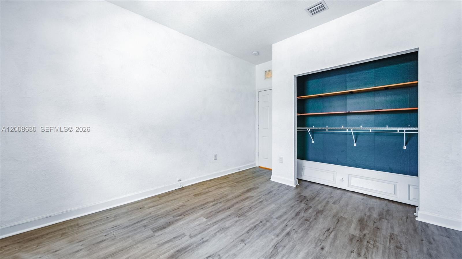 BAYWINDS OF DOMINICA AND - Residential