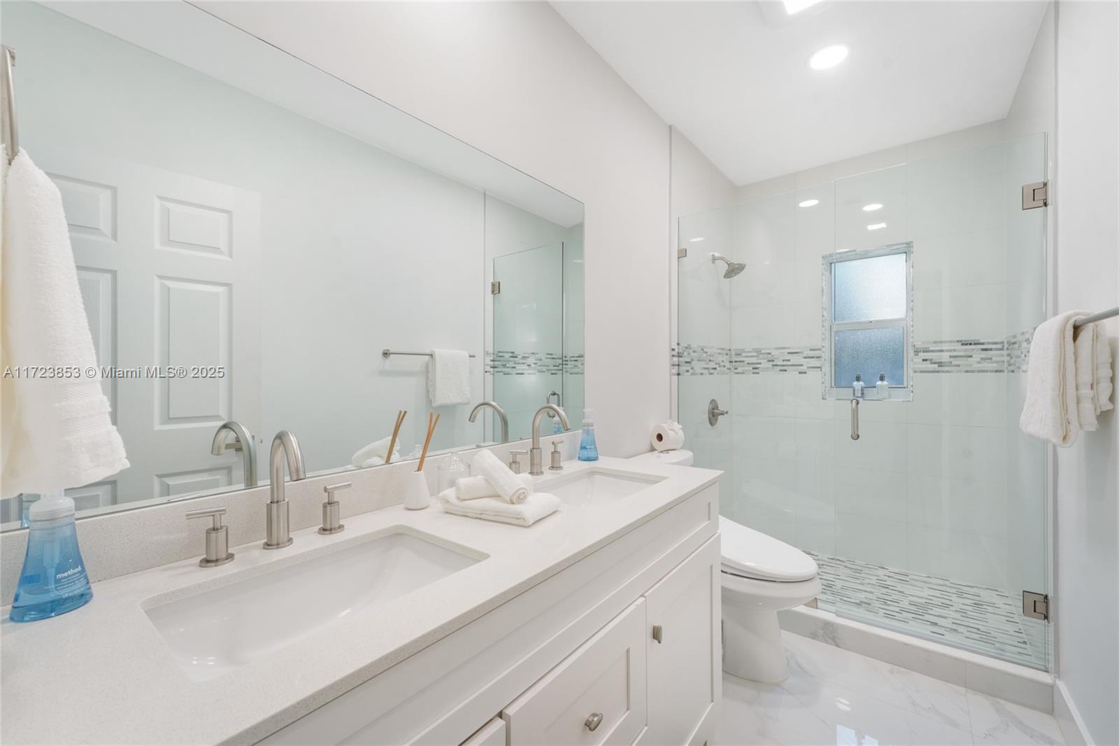 ARCH CREEKS ESTATES - Residential