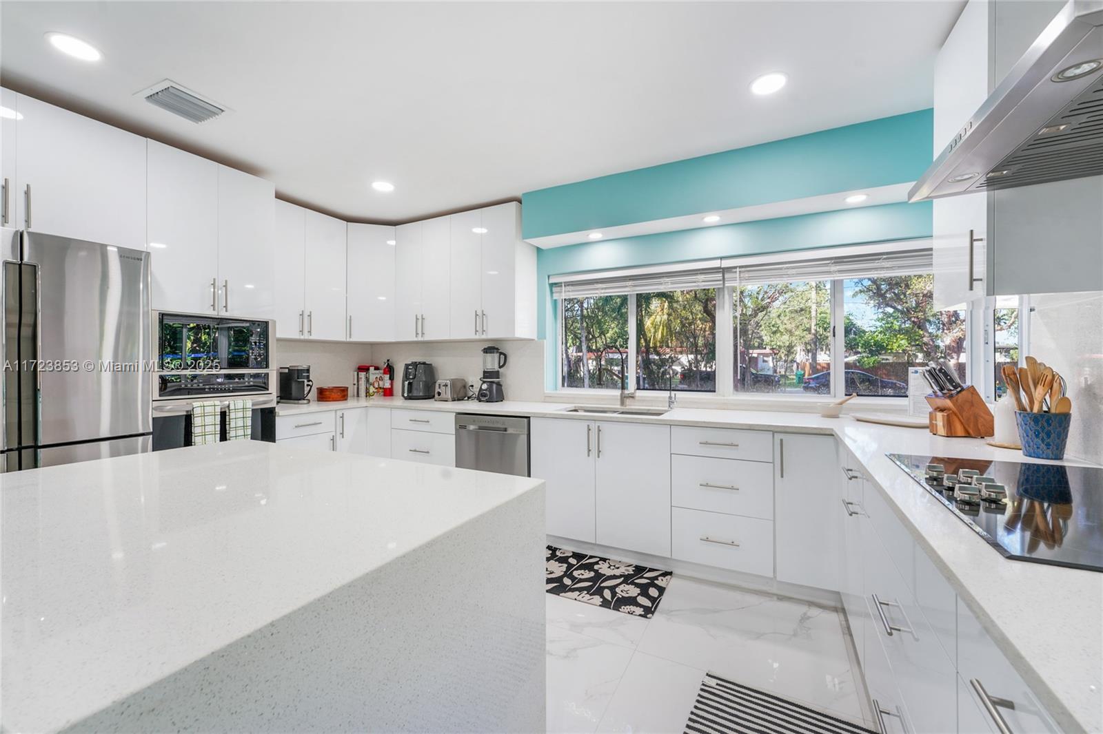 ARCH CREEKS ESTATES - Residential