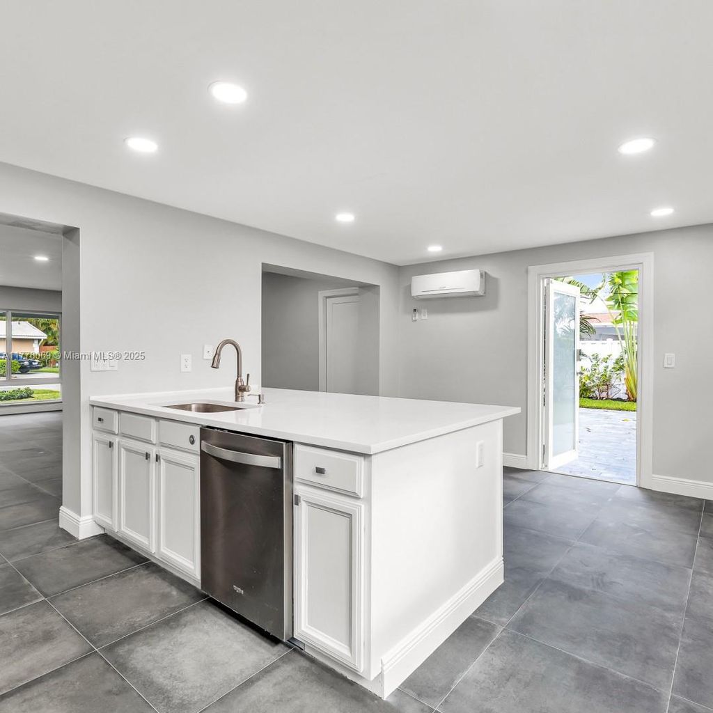 Photo of 668 NW 16th Ave, Boca Raton, FL 33486 (MLS # A11778069)