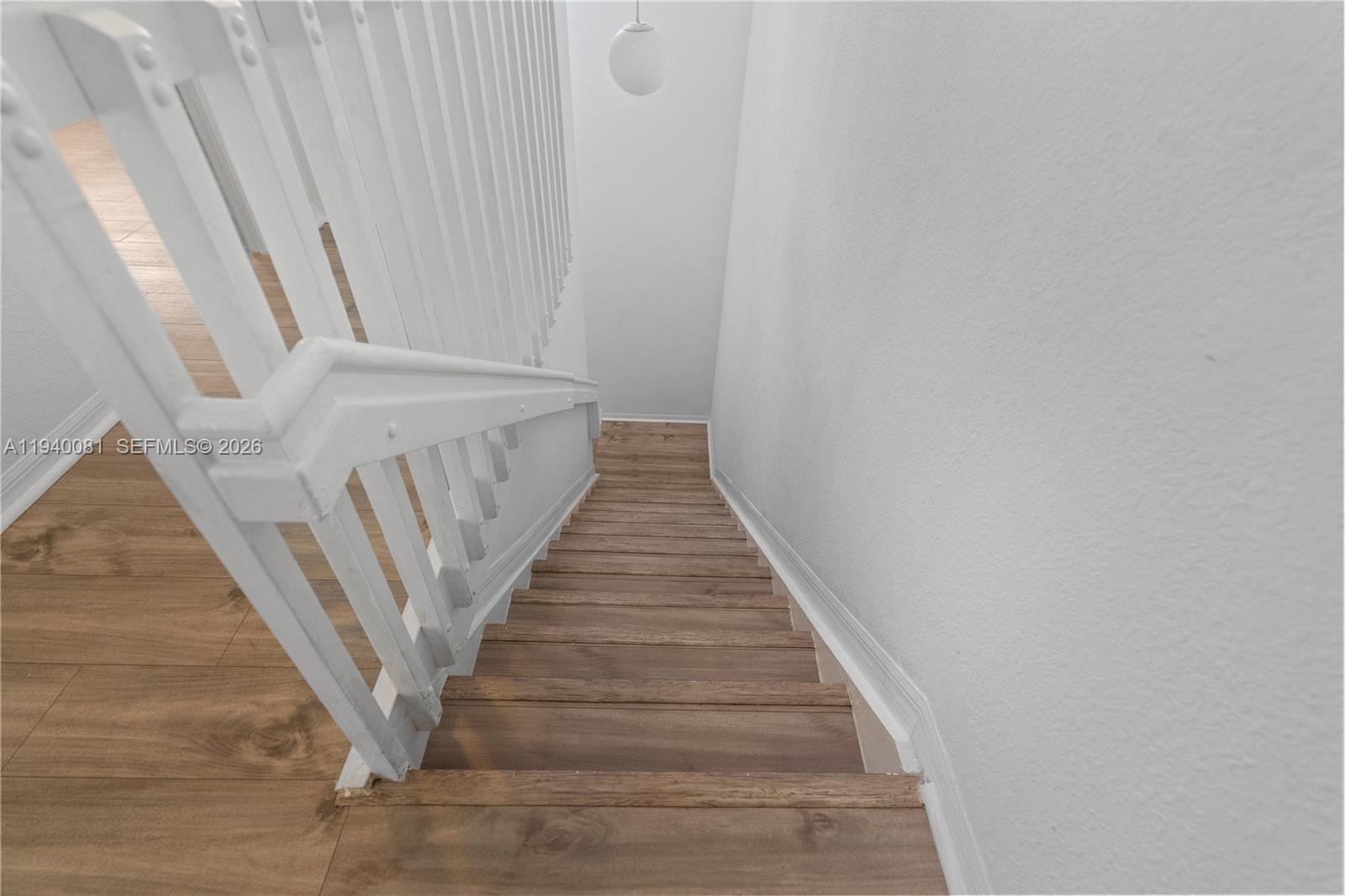 MOWRY VILLAS - Residential