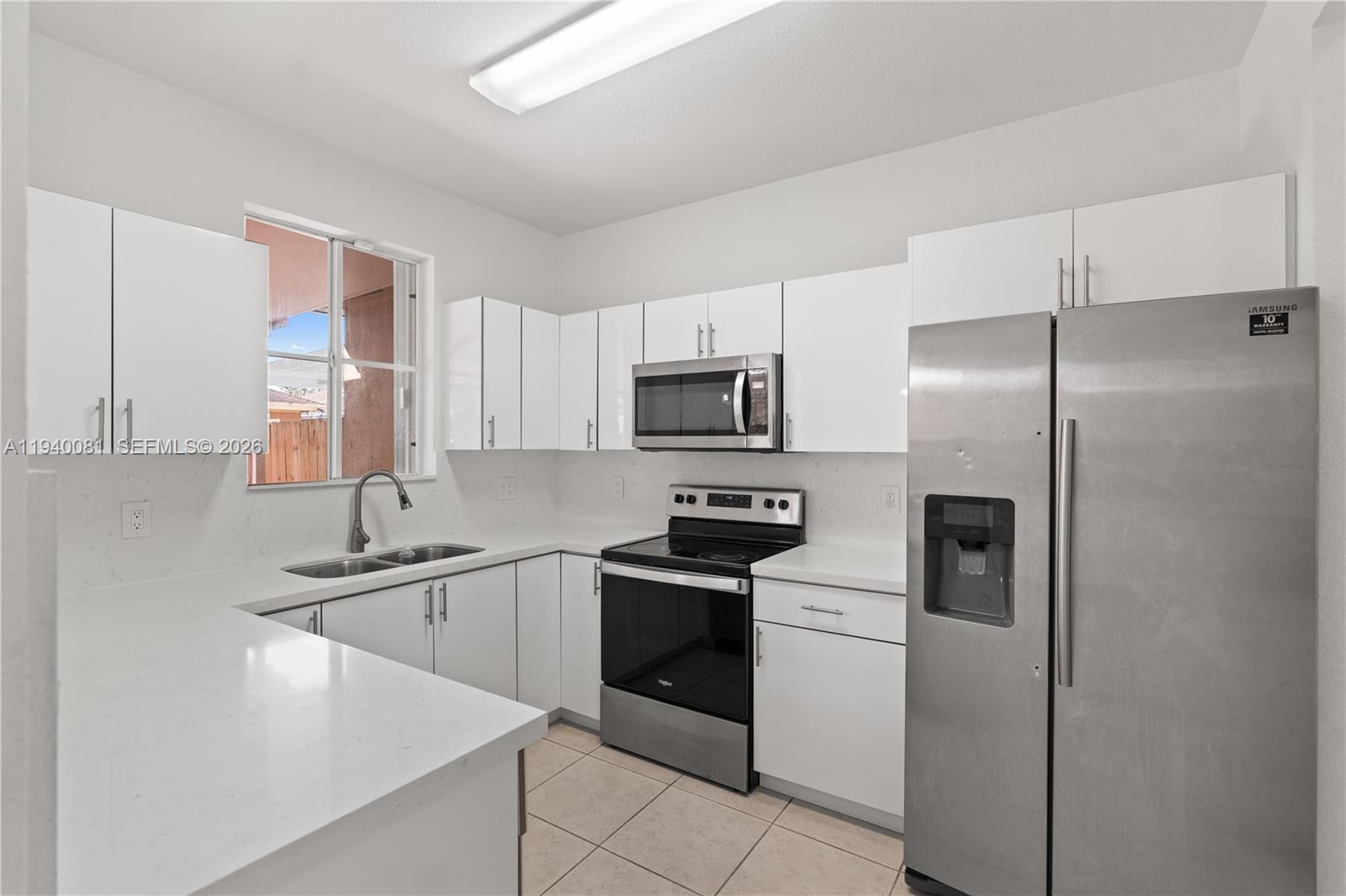 MOWRY VILLAS - Residential