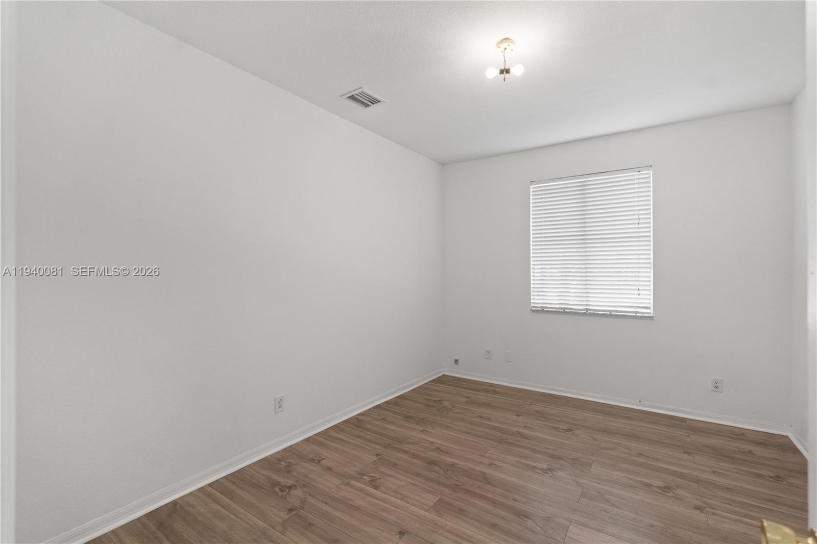 MOWRY VILLAS - Residential