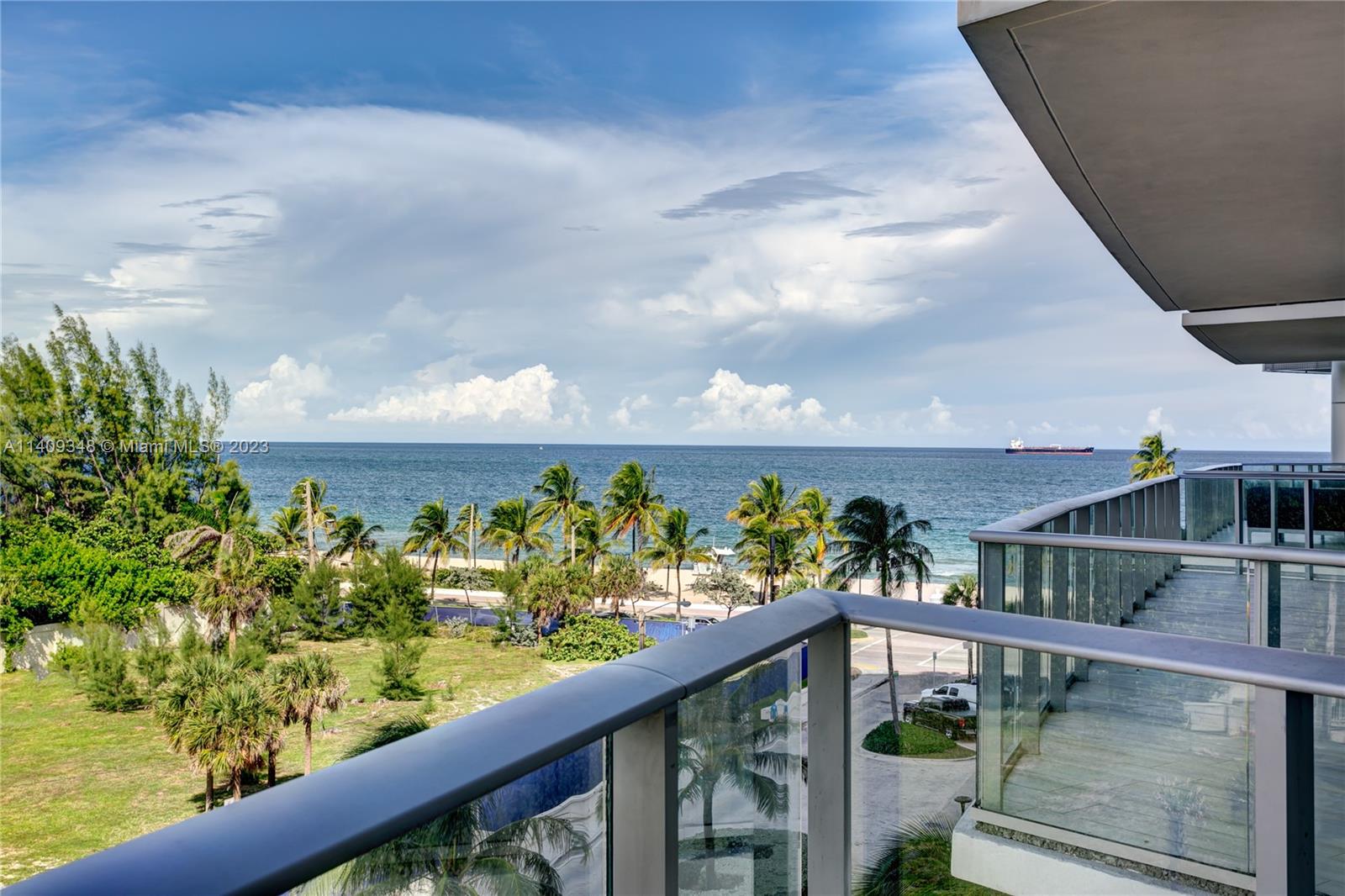 PARAMOUNT FT LAUDERDALE C - Residential