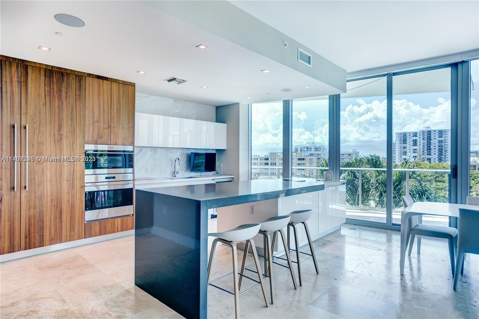 PARAMOUNT FT LAUDERDALE C - Residential