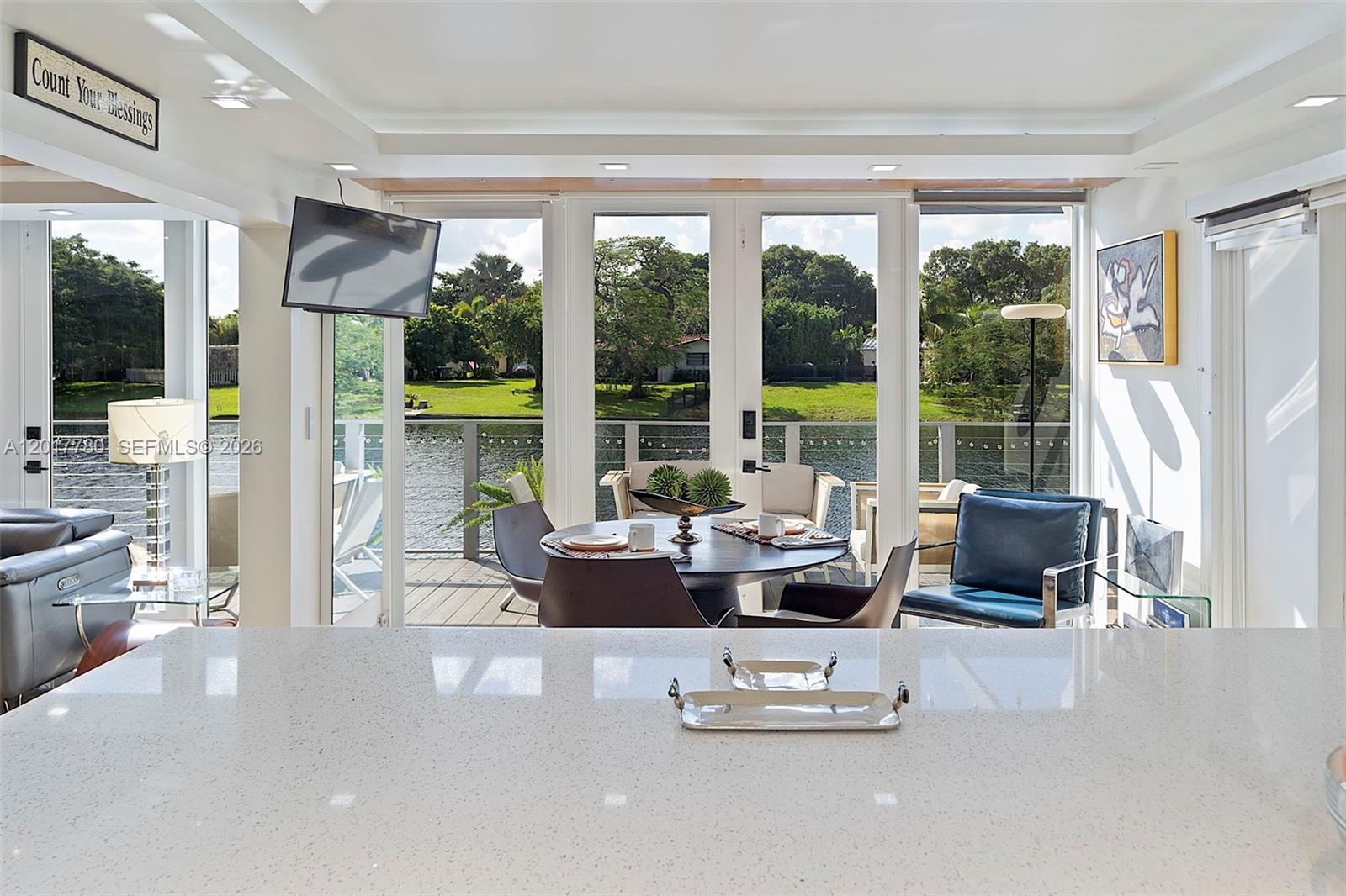 MIAMI LAKES-LAKE KATHARIN - Residential