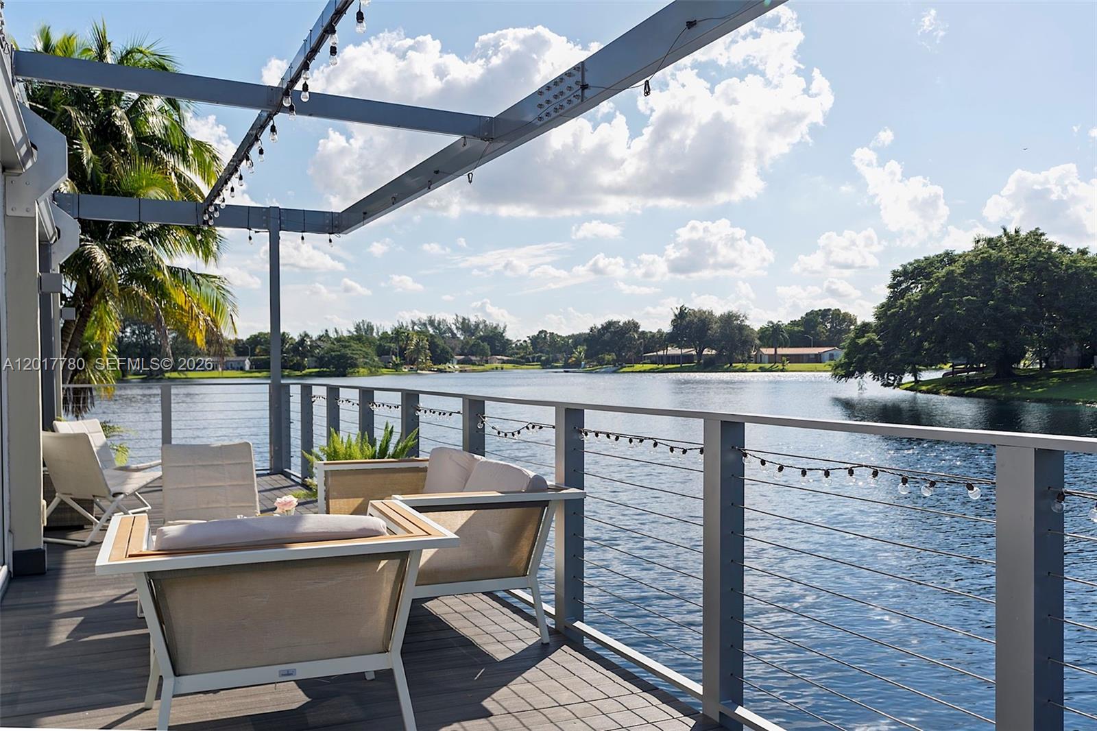 MIAMI LAKES-LAKE KATHARIN - Residential