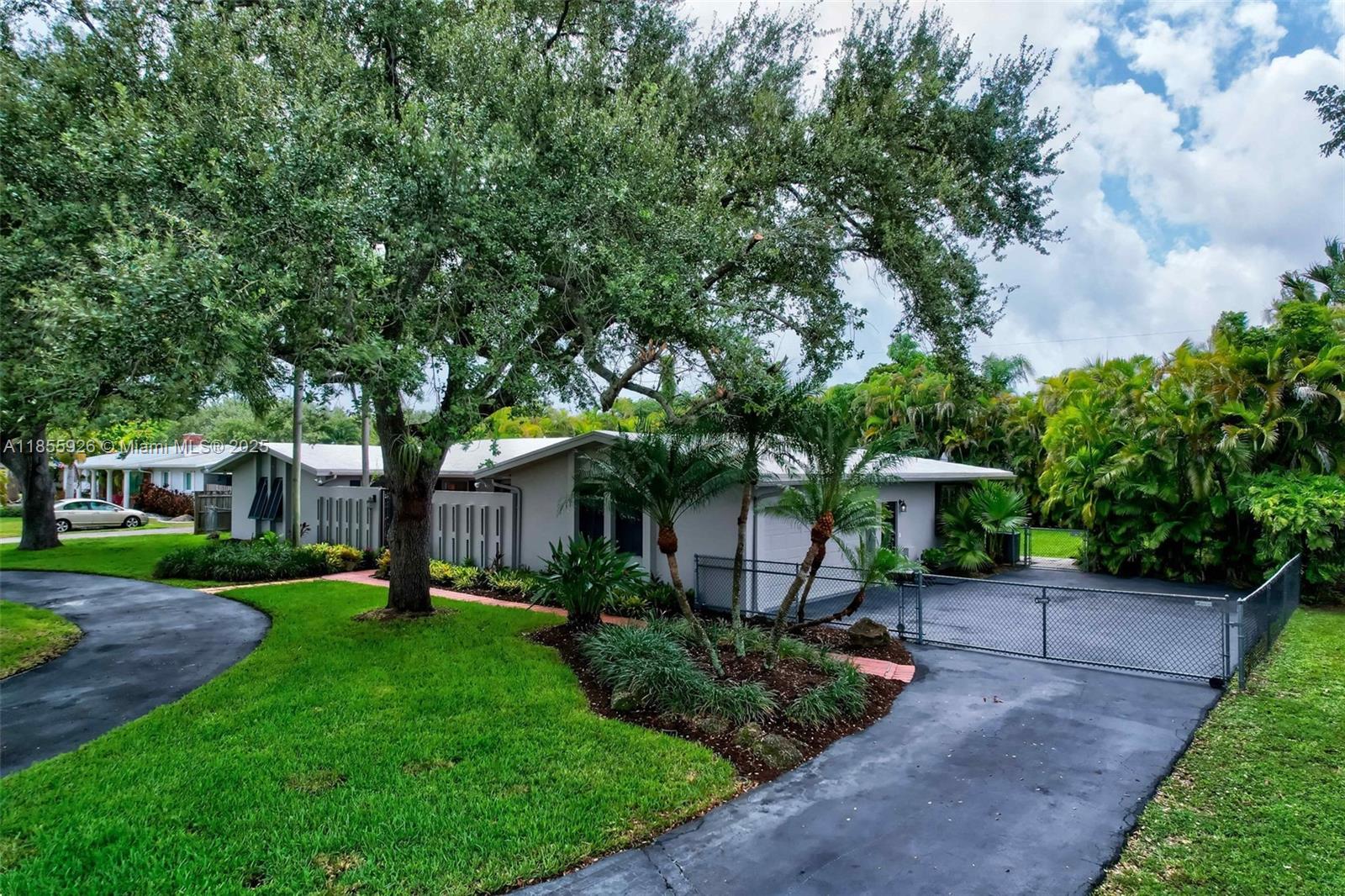 CAROL HILL ESTS - Residential