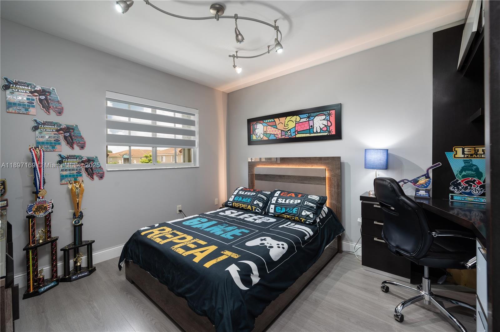 P A AT WEST SUNSET - Residential