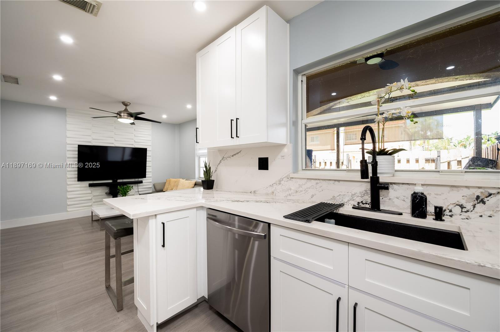 P A AT WEST SUNSET - Residential