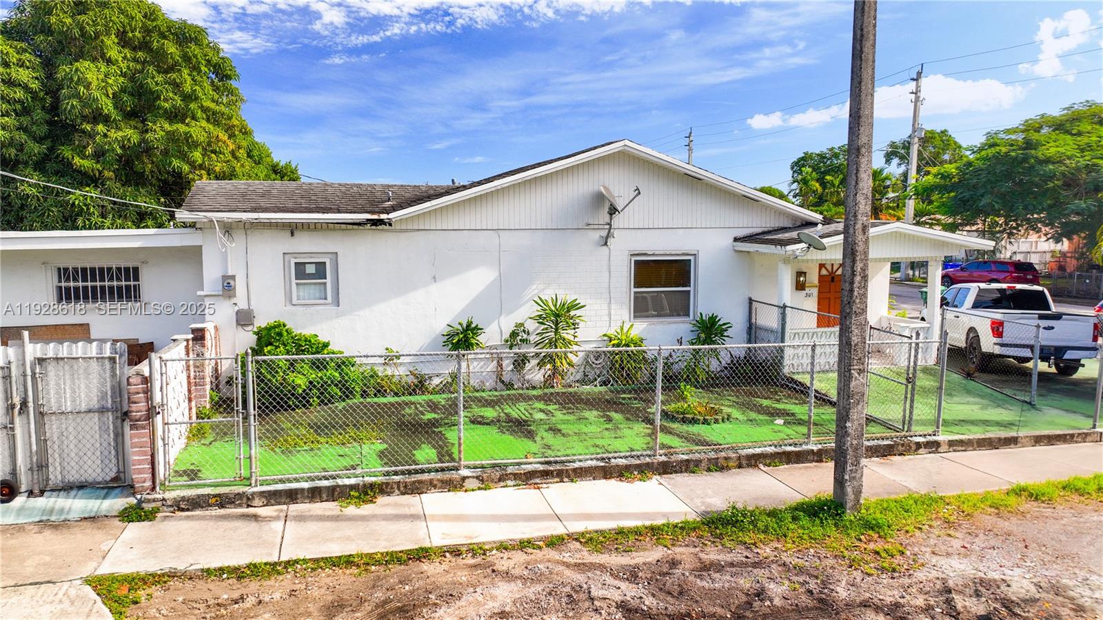 GLENROYAL SUB - Residential