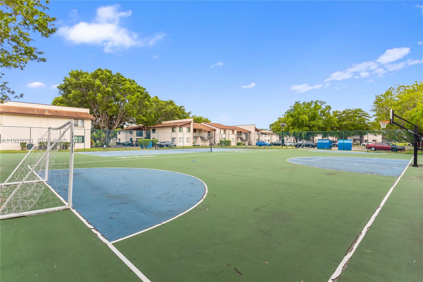 The Laurels at Margate - Residential