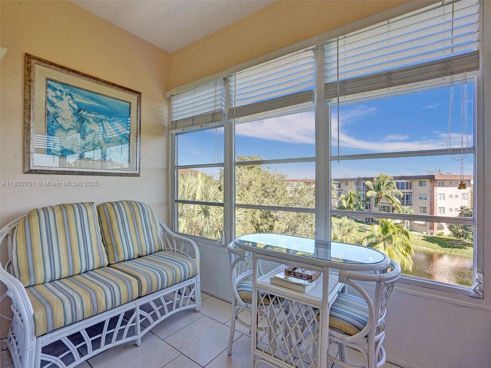 2800 Nw 47th Ter 407B, Lauderdale Lakes, Broward County, Florida - 1 Bedrooms  
1 Bathrooms - 