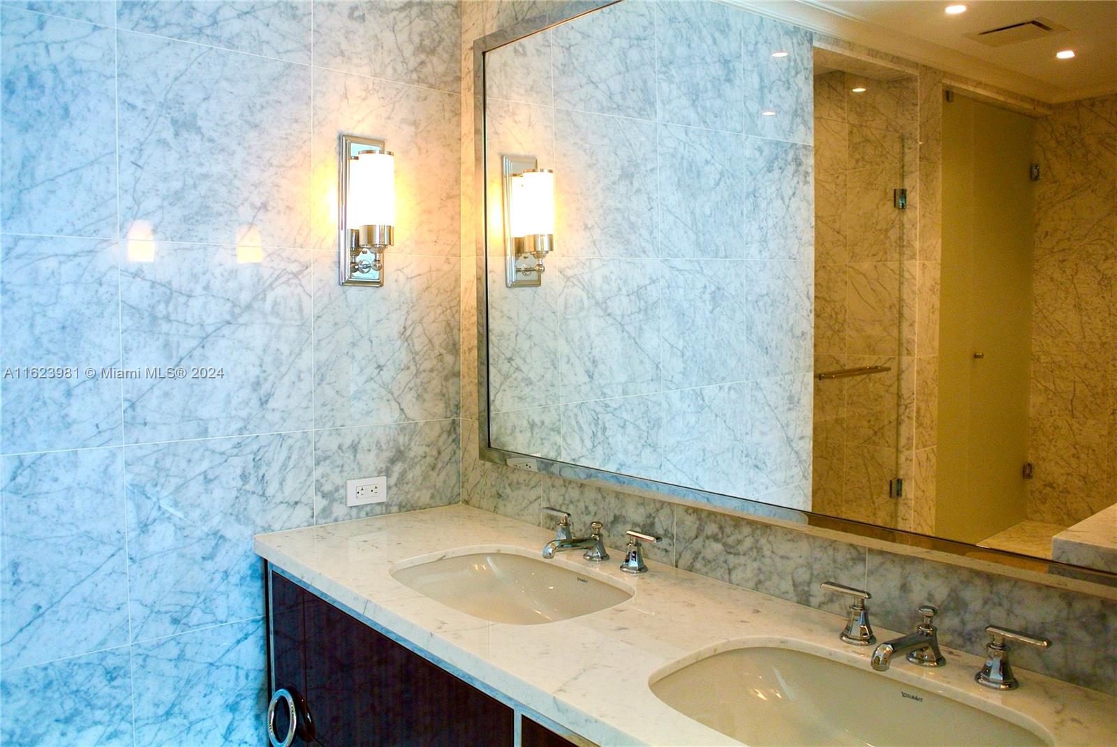 Ritz Carlton Sunny Isles - Residential Lease