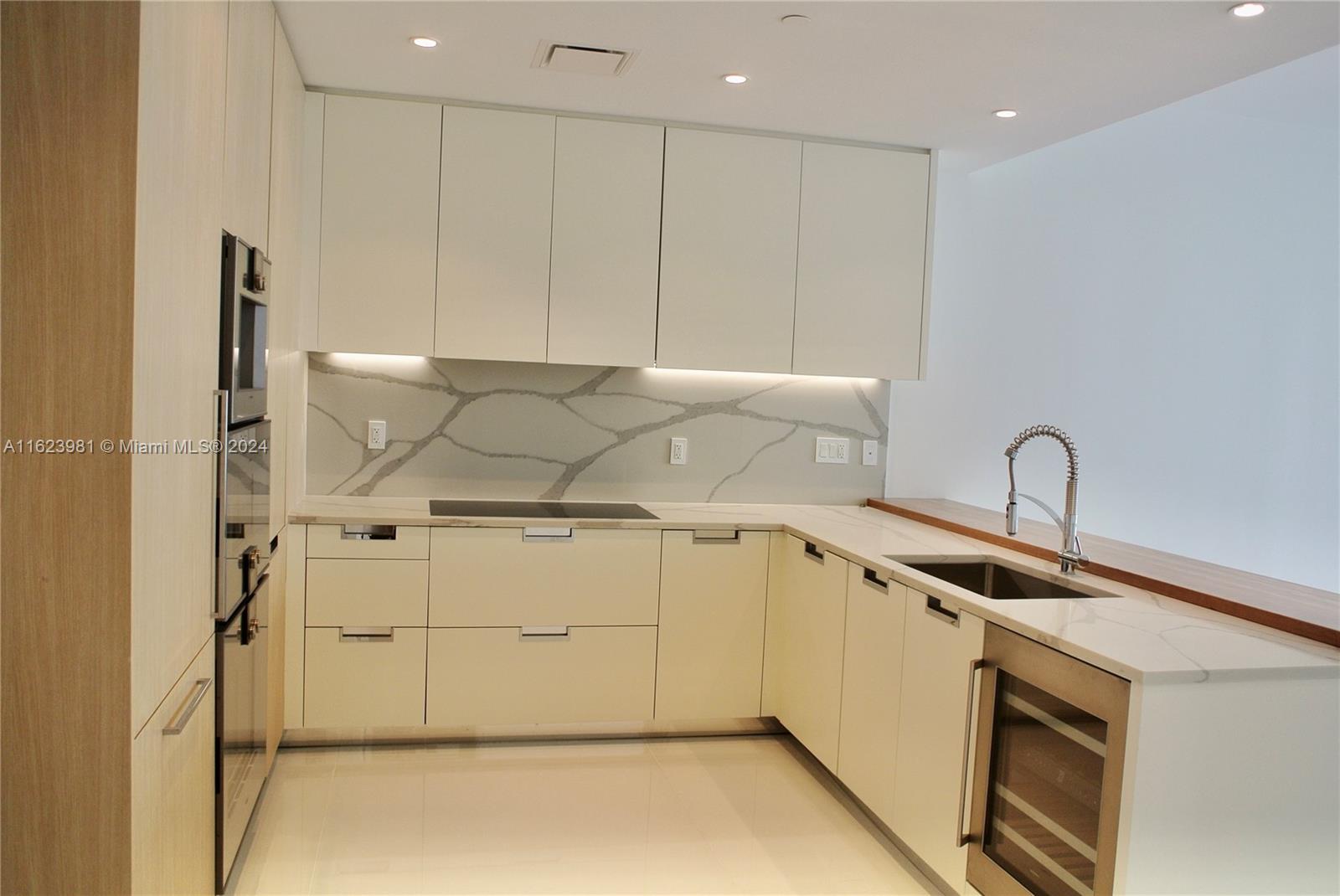 Ritz Carlton Sunny Isles - Residential Lease