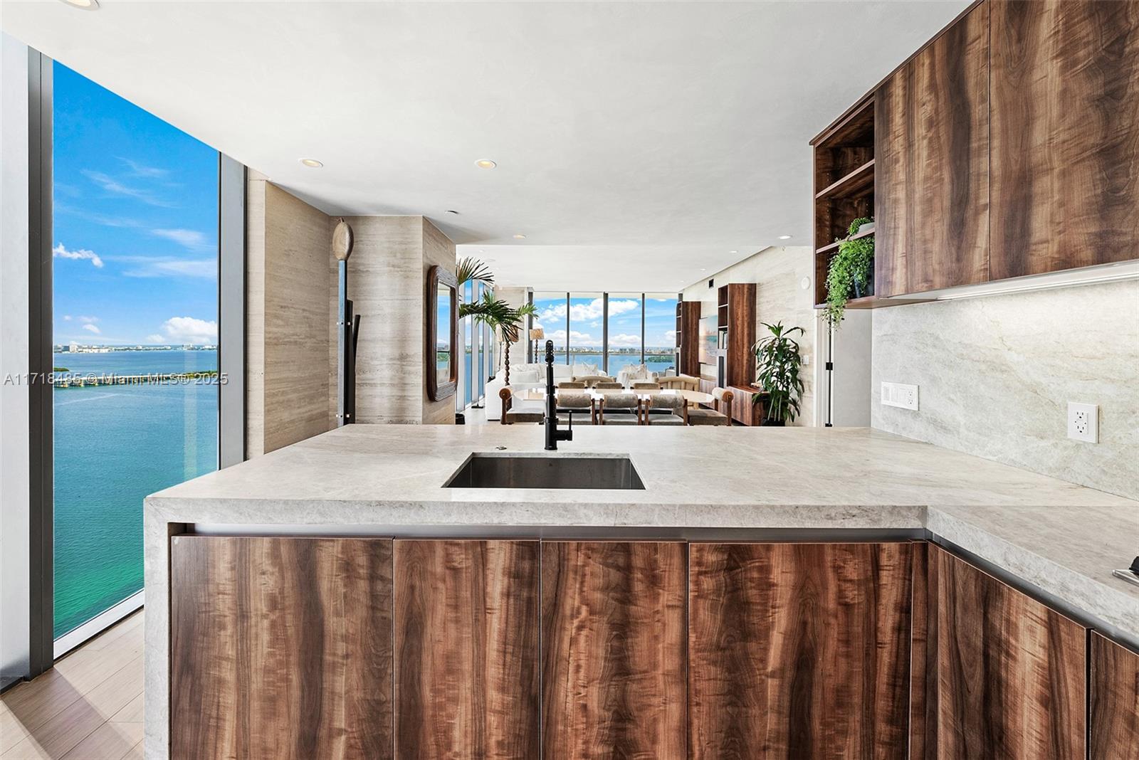 THE ELYSEE CONDO - Residential